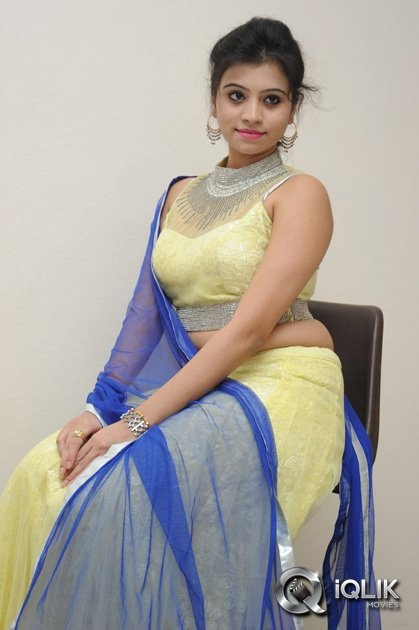 Priyanka-at-Adhee-Lekka-Movie-Platinum-Disc-Function